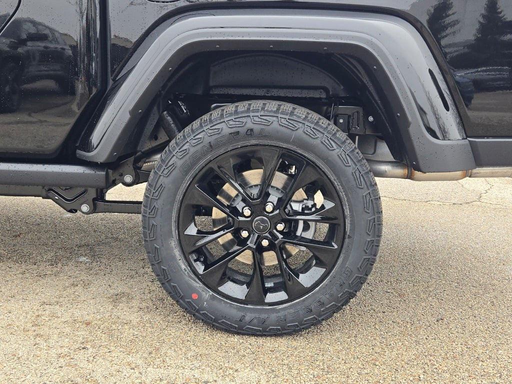 new 2025 Jeep Gladiator car, priced at $39,235