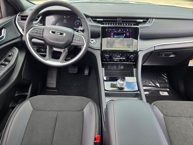 new 2025 Jeep Grand Cherokee L car, priced at $44,467