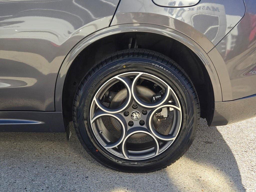 used 2022 Alfa Romeo Stelvio car, priced at $22,900