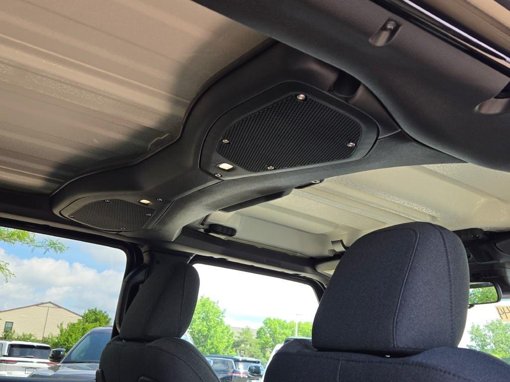 new 2025 Jeep Wrangler car, priced at $52,755