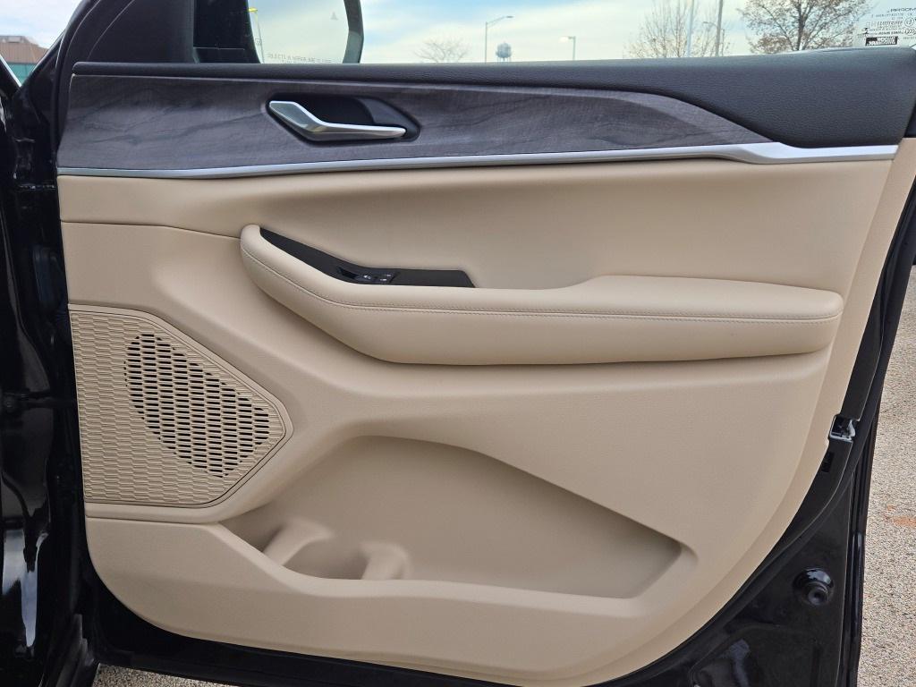 used 2023 Jeep Grand Cherokee L car, priced at $31,661