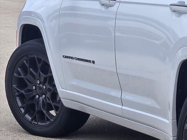 new 2025 Jeep Grand Cherokee L car, priced at $62,461