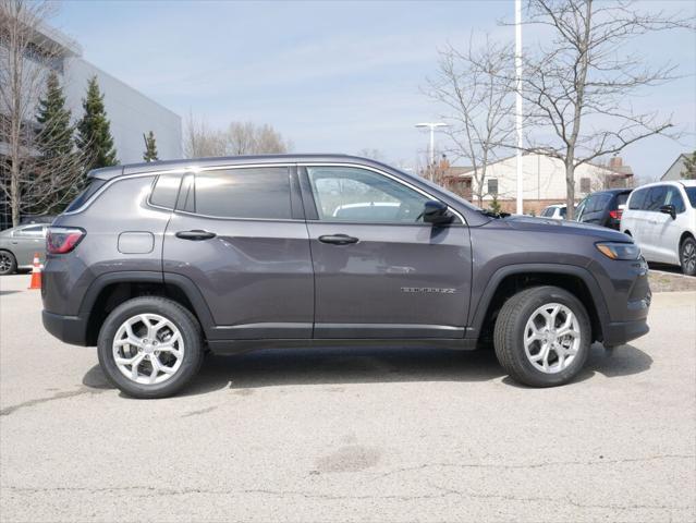 new 2024 Jeep Compass car, priced at $25,590