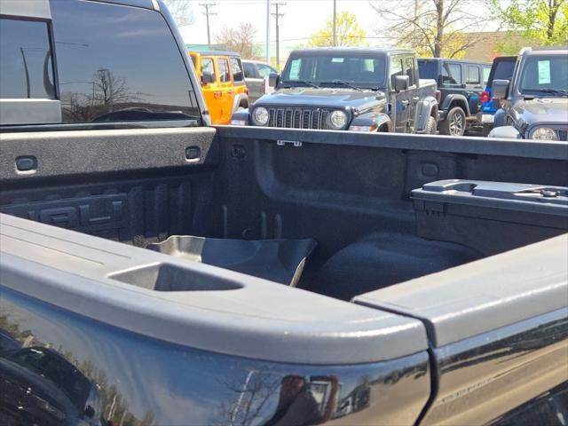 used 2017 GMC Sierra 1500 car, priced at $28,994