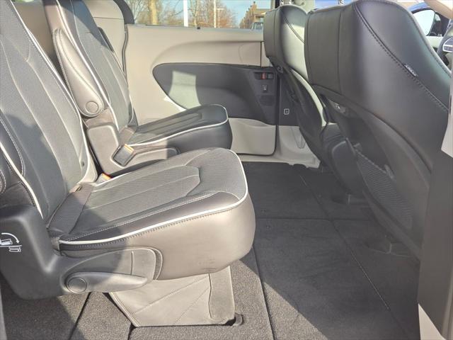 used 2023 Chrysler Pacifica car, priced at $37,000