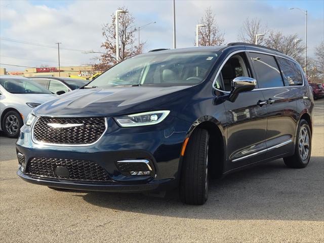 used 2023 Chrysler Pacifica car, priced at $37,000