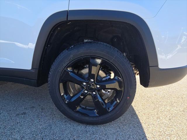 new 2025 Jeep Grand Cherokee car, priced at $44,940