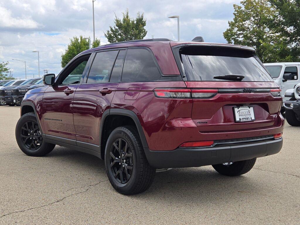 new 2025 Jeep Grand Cherokee car, priced at $37,475