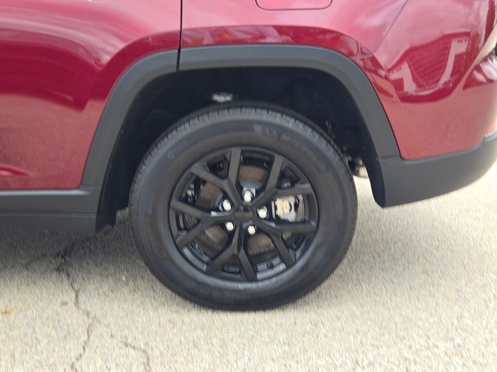 new 2025 Jeep Grand Cherokee car, priced at $37,475