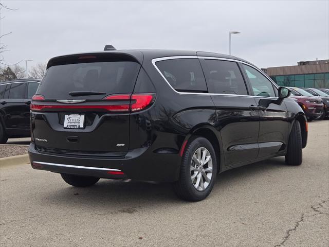 new 2025 Chrysler Pacifica car, priced at $46,035