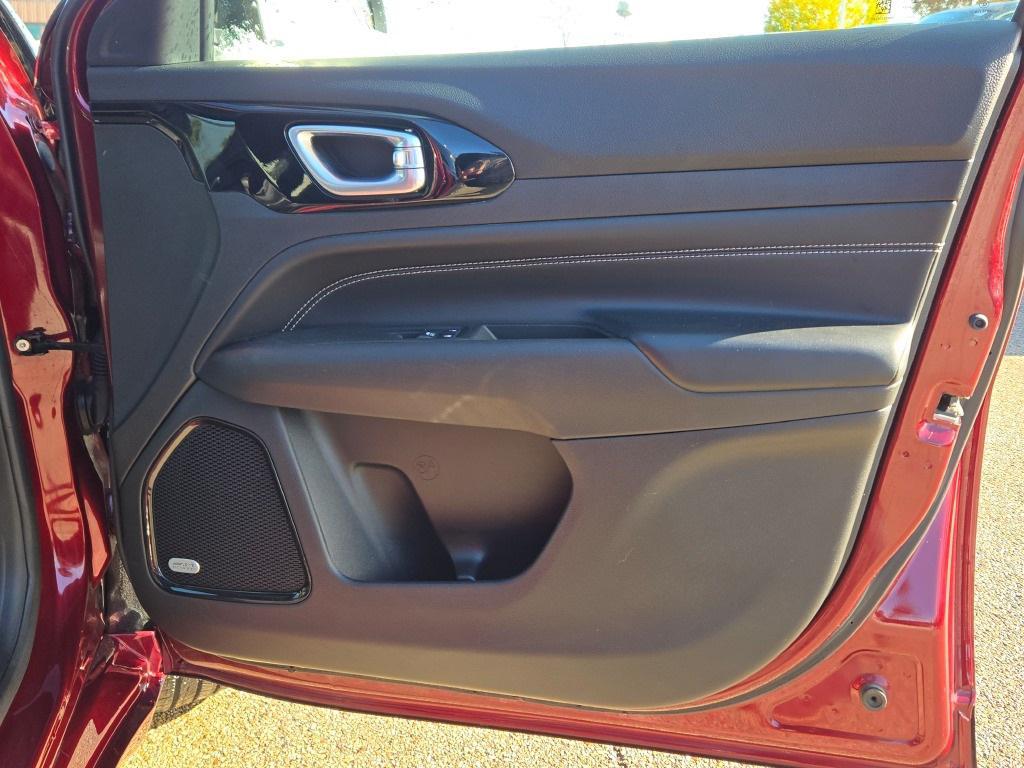 used 2022 Jeep Compass car, priced at $23,992