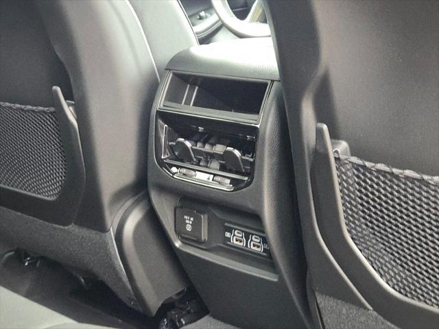 new 2025 Jeep Grand Cherokee car, priced at $39,575