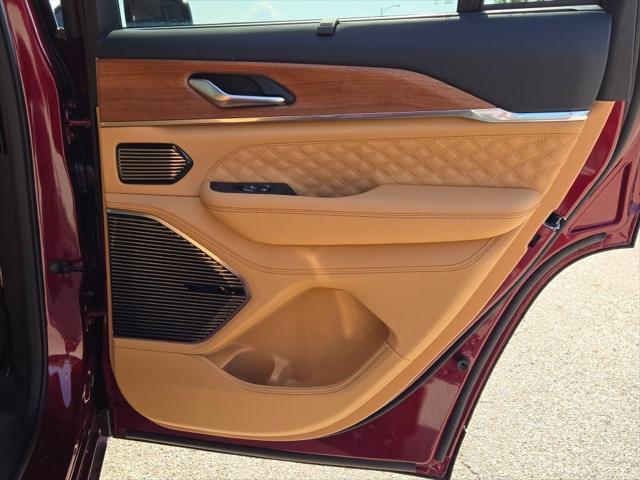 new 2025 Jeep Grand Cherokee car, priced at $64,474