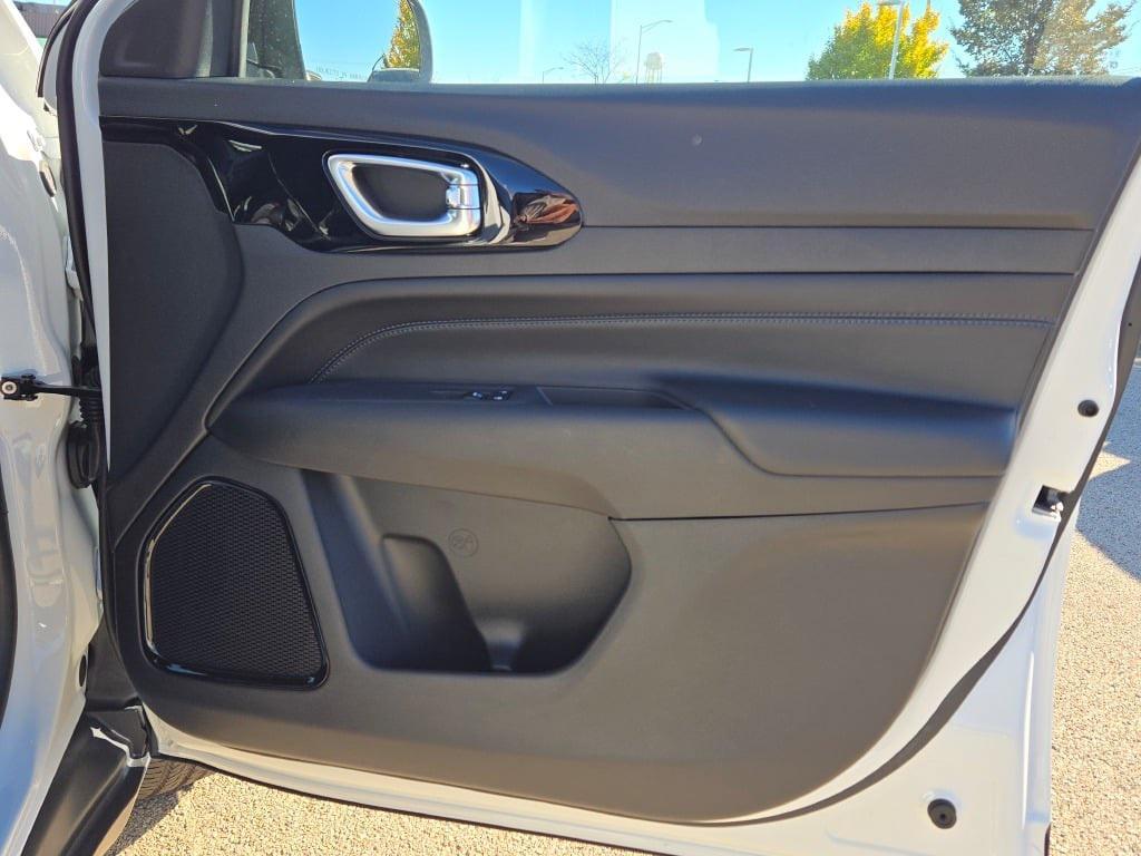 new 2026 Jeep Compass car, priced at $29,210