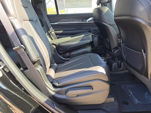 new 2025 Jeep Grand Cherokee L car, priced at $48,757