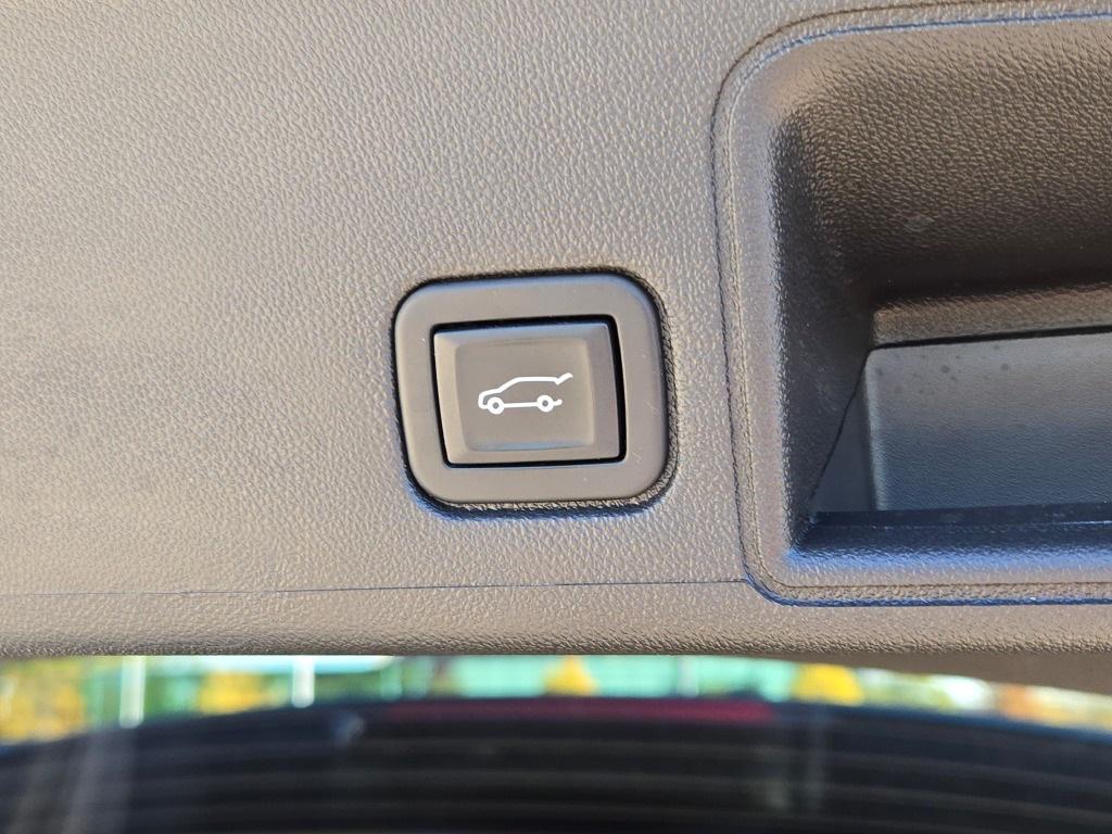 used 2022 GMC Terrain car, priced at $19,894