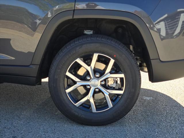 new 2025 Jeep Grand Cherokee car, priced at $51,230