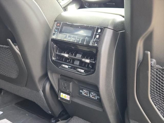 new 2025 Jeep Grand Cherokee L car, priced at $48,817