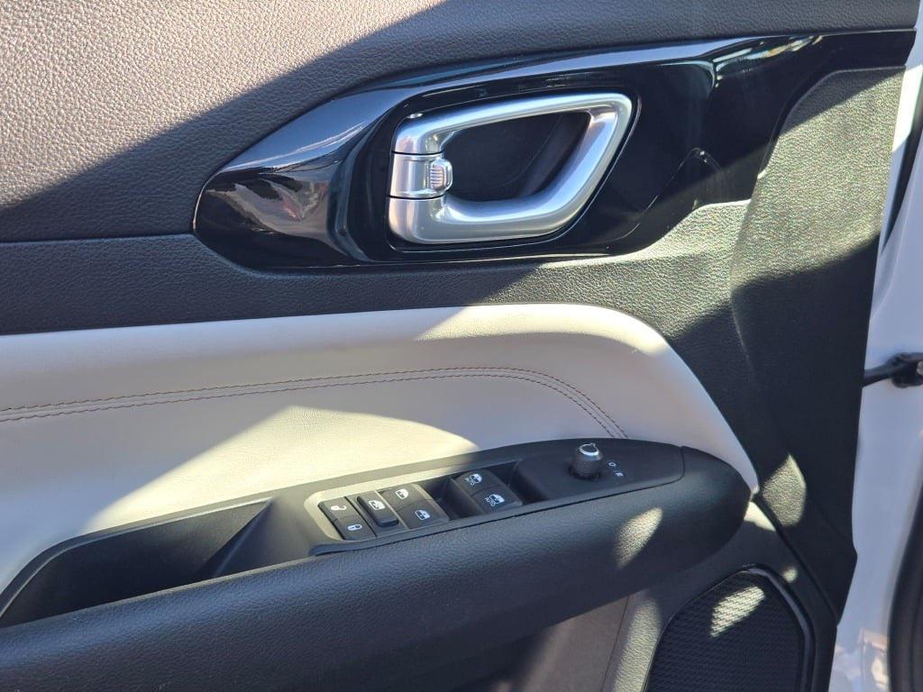 used 2022 Jeep Compass car, priced at $21,862