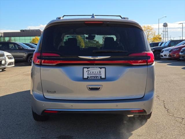 used 2021 Chrysler Pacifica car, priced at $19,000