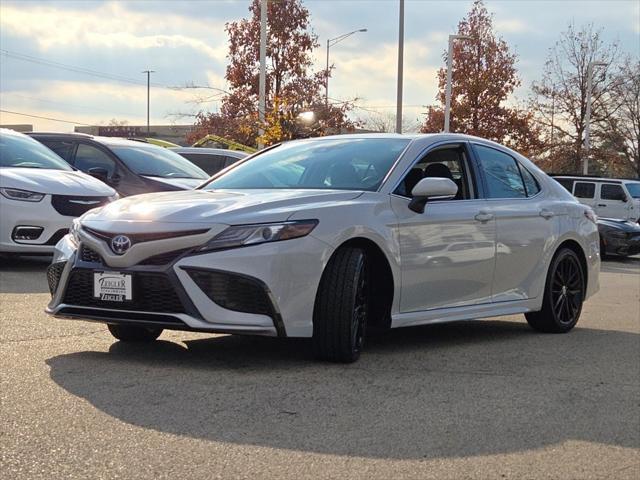 used 2024 Toyota Camry Hybrid car, priced at $35,989