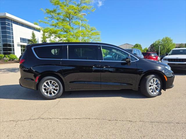 new 2025 Chrysler Pacifica car, priced at $47,893