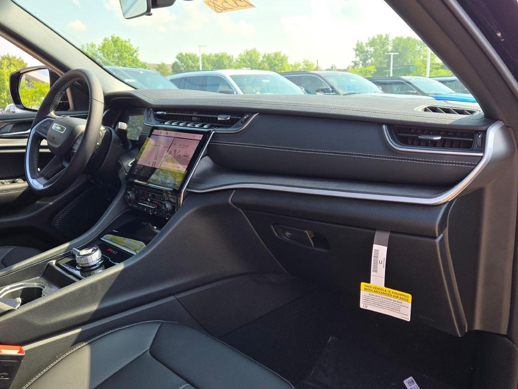 new 2025 Jeep Grand Cherokee L car, priced at $47,610