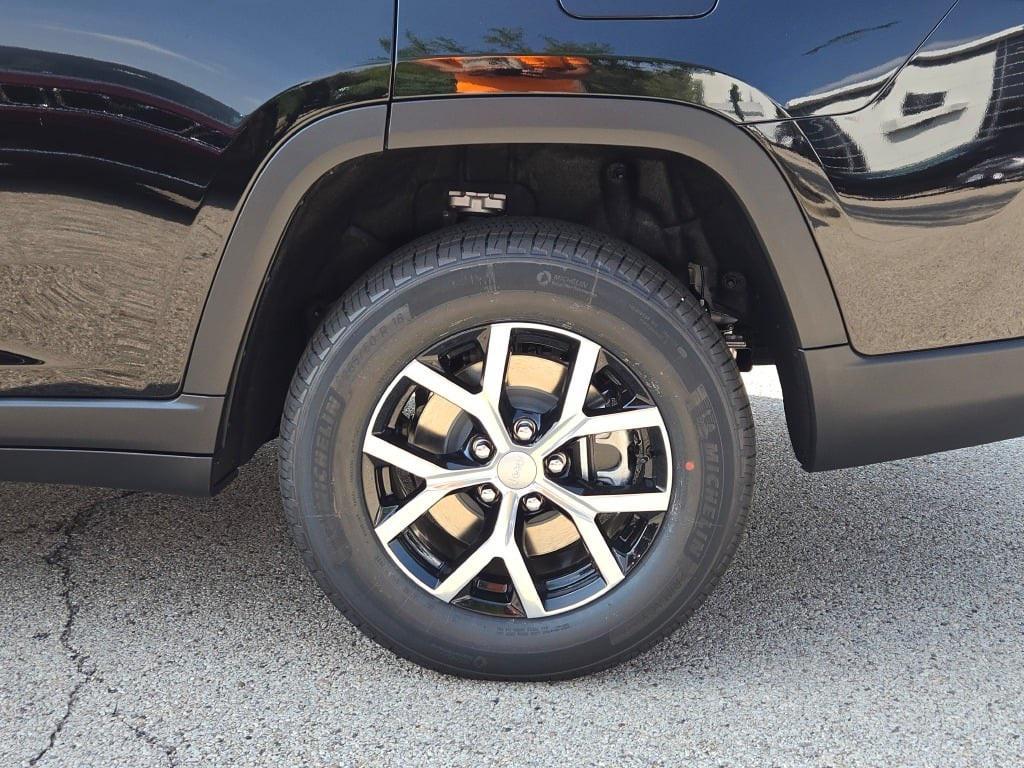 new 2025 Jeep Grand Cherokee L car, priced at $47,610