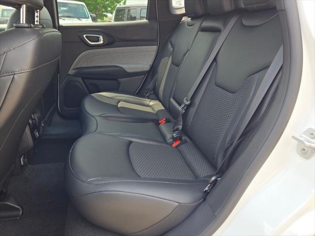 new 2025 Jeep Compass car, priced at $24,618