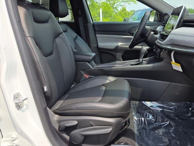 new 2025 Jeep Compass car, priced at $24,618