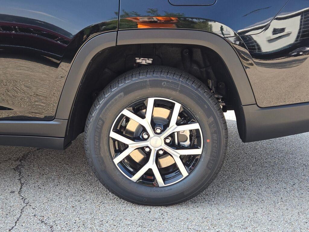 new 2025 Jeep Grand Cherokee L car, priced at $47,610