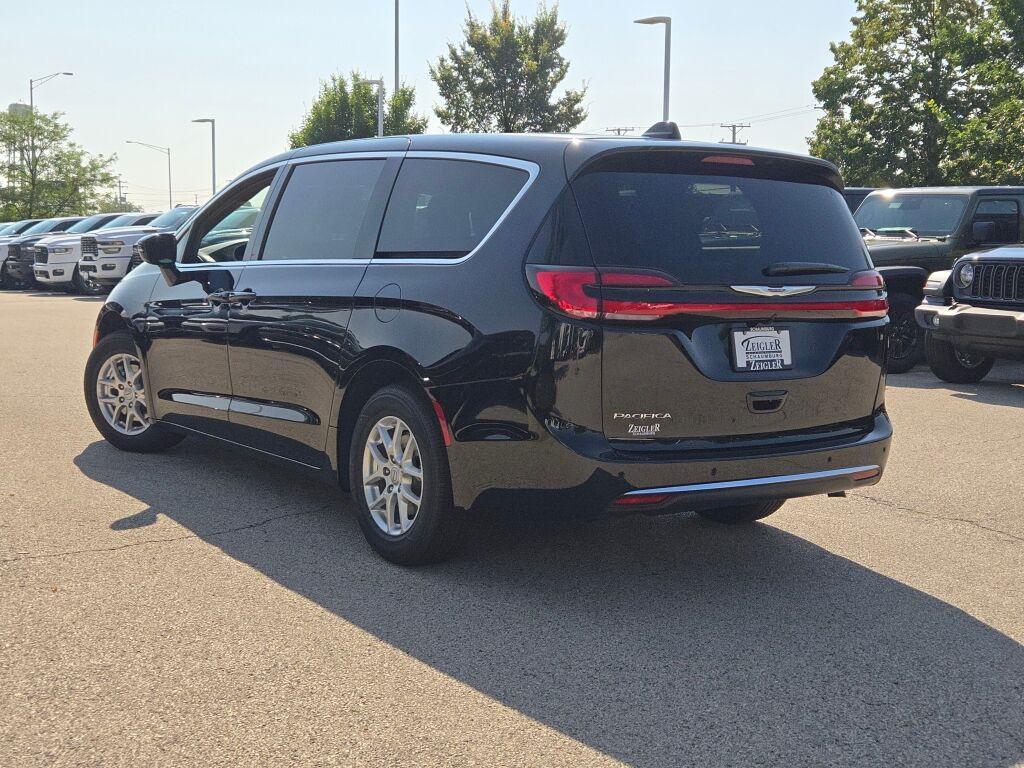new 2026 Chrysler Pacifica car, priced at $41,960