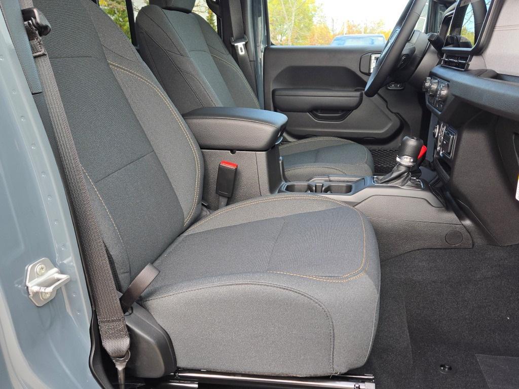 new 2026 Jeep Gladiator car, priced at $50,795