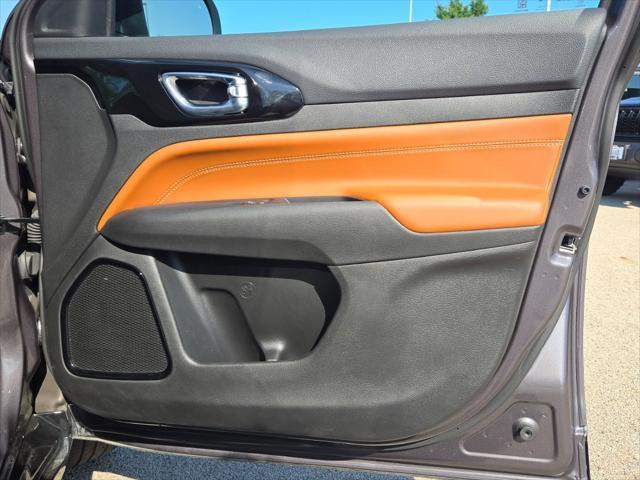 used 2024 Jeep Compass car, priced at $28,300
