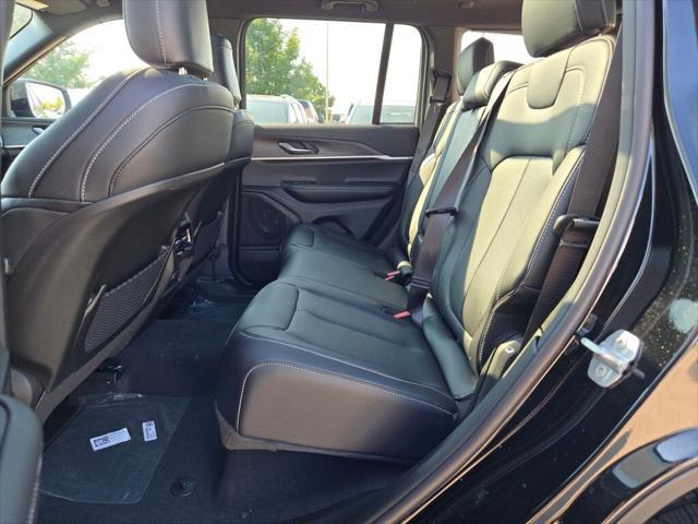 new 2025 Jeep Grand Cherokee car, priced at $44,671