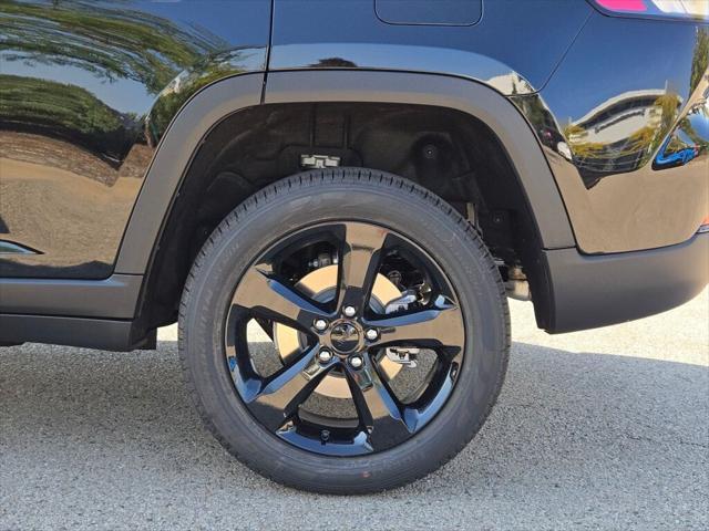 new 2025 Jeep Grand Cherokee car, priced at $44,671