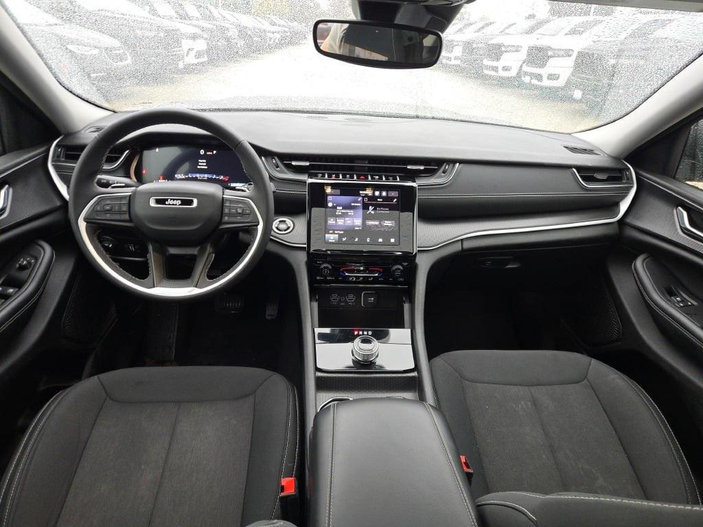 used 2024 Jeep Grand Cherokee L car, priced at $29,170