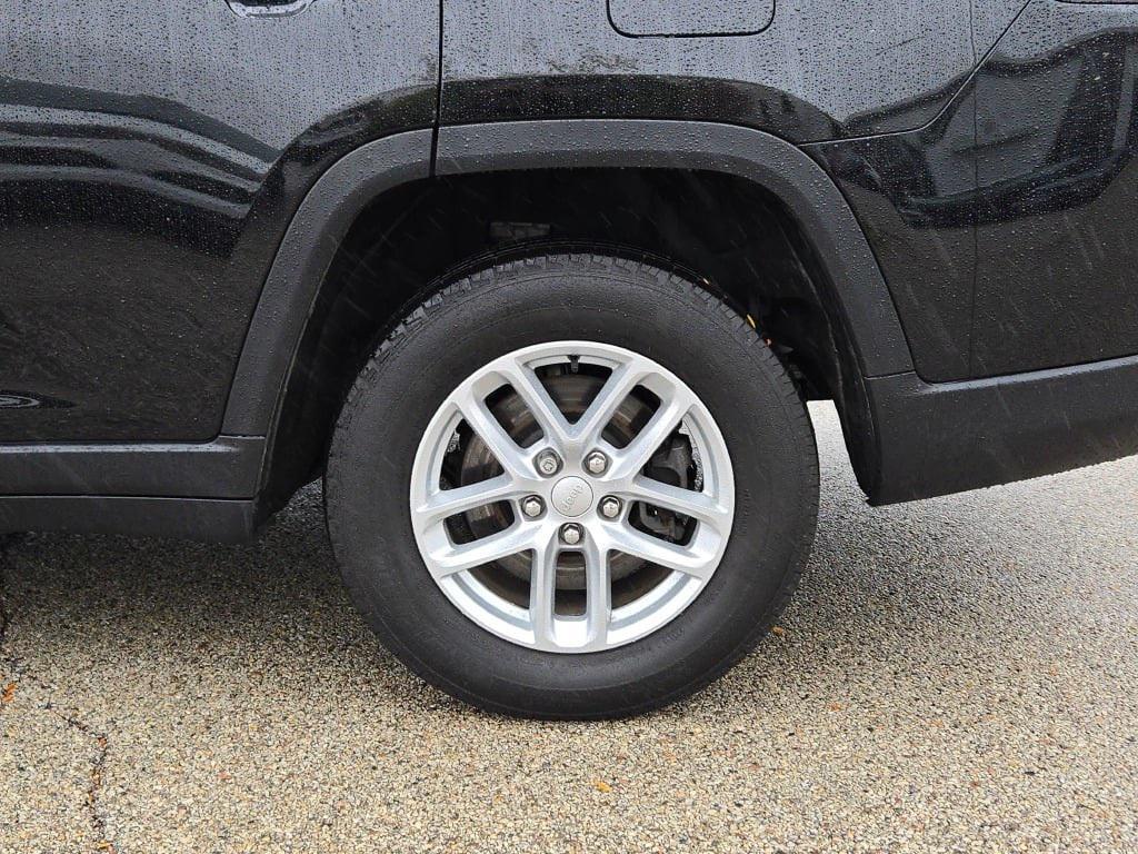 used 2024 Jeep Grand Cherokee L car, priced at $29,170