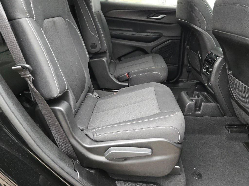 used 2024 Jeep Grand Cherokee L car, priced at $29,170