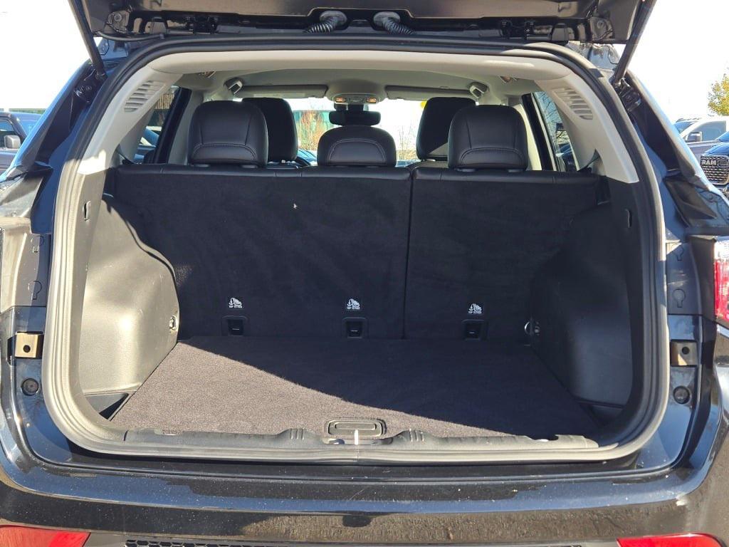 used 2022 Jeep Compass car, priced at $21,722