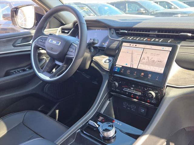 new 2025 Jeep Grand Cherokee car, priced at $44,940