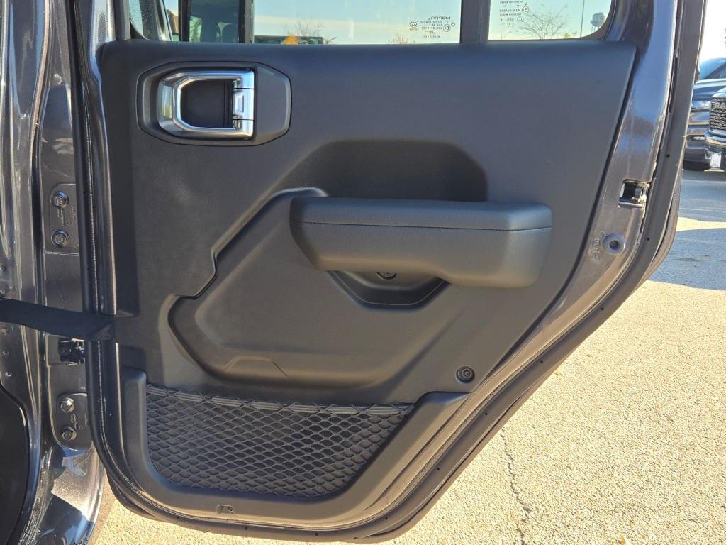 new 2026 Jeep Gladiator car, priced at $52,790