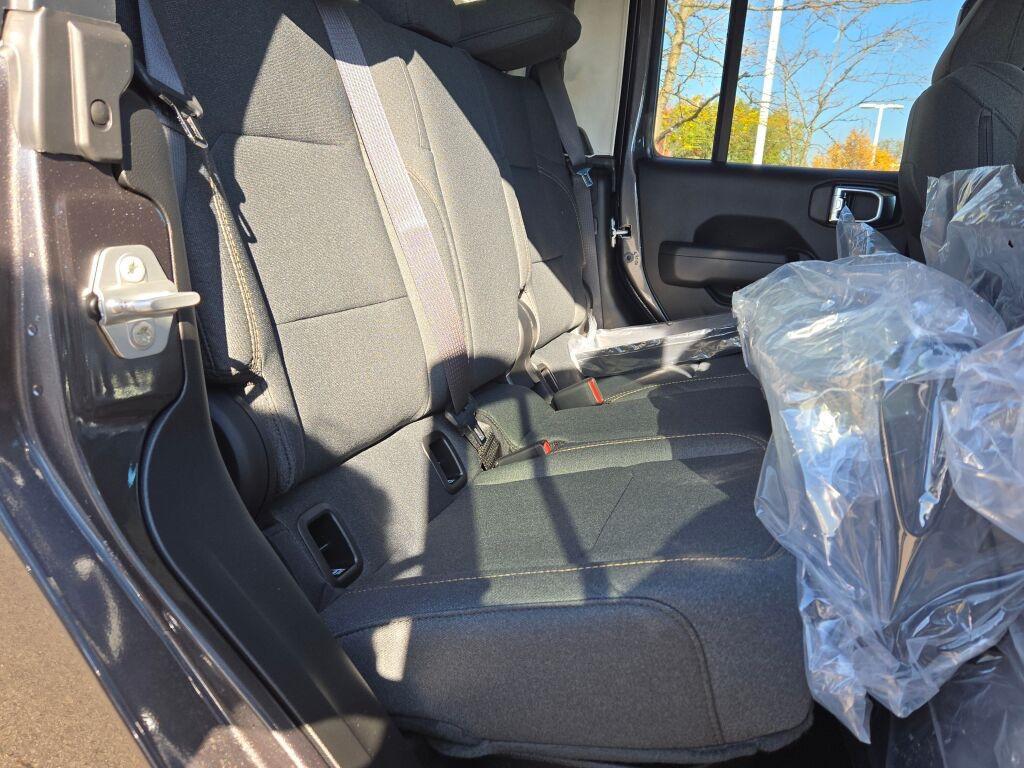 new 2026 Jeep Gladiator car, priced at $52,790