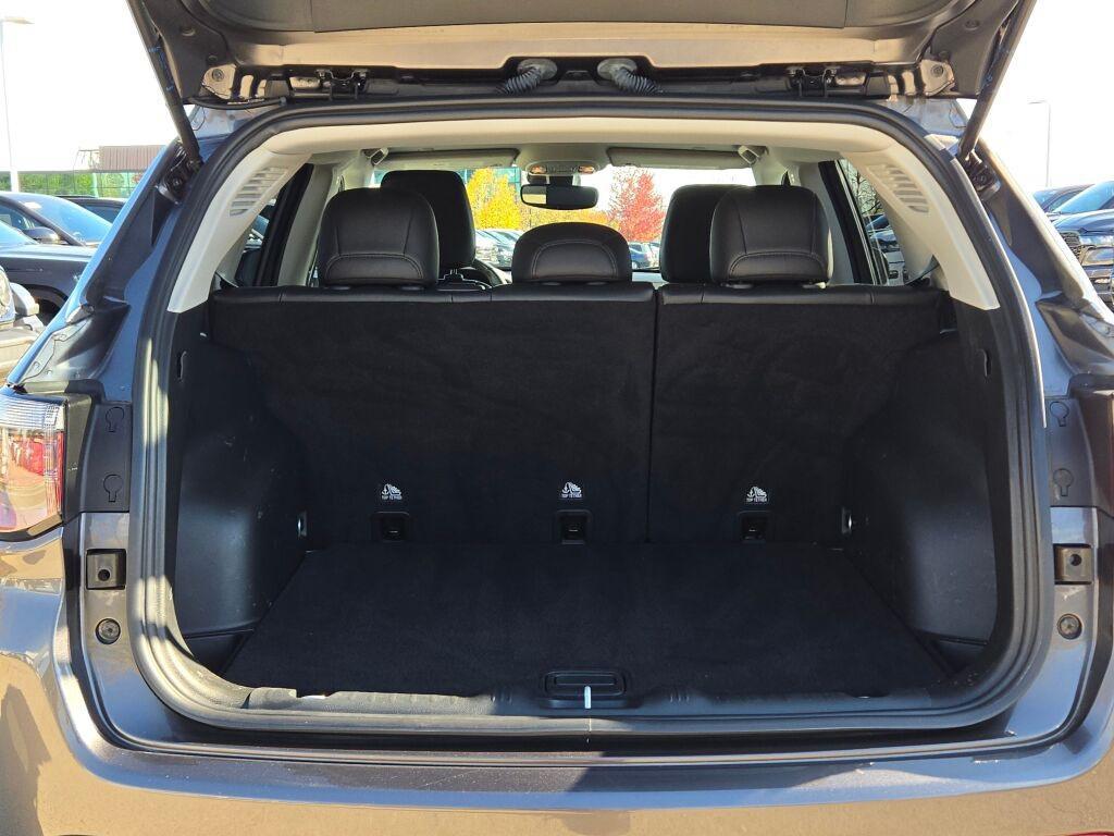 used 2022 Jeep Compass car, priced at $22,854