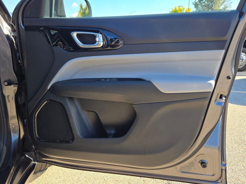 used 2022 Jeep Compass car, priced at $22,854