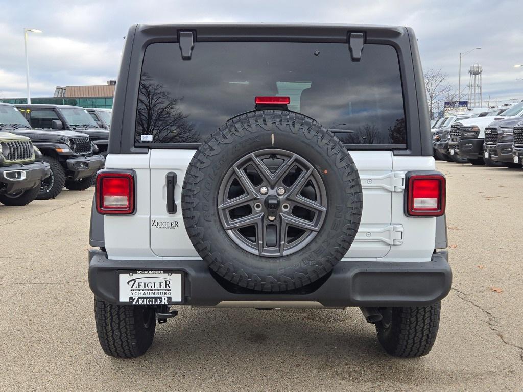 new 2026 Jeep Wrangler car, priced at $46,885