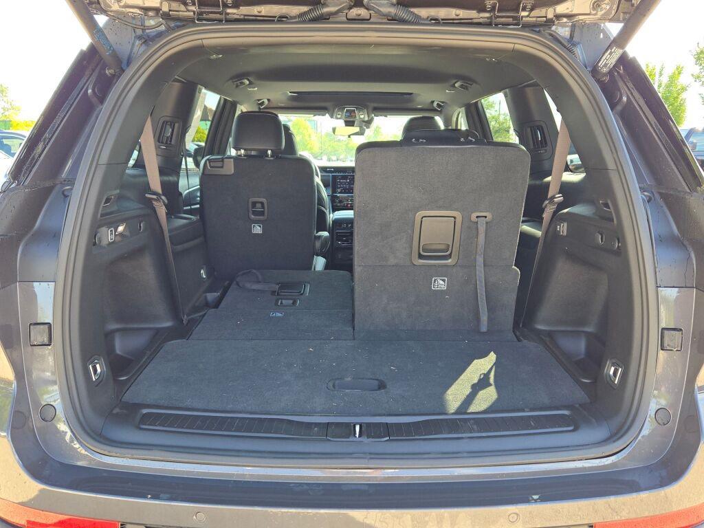 used 2025 Jeep Grand Cherokee L car, priced at $39,500
