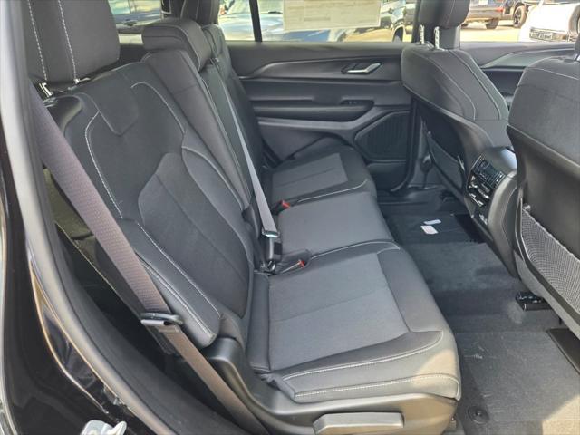 new 2025 Jeep Grand Cherokee L car, priced at $39,884