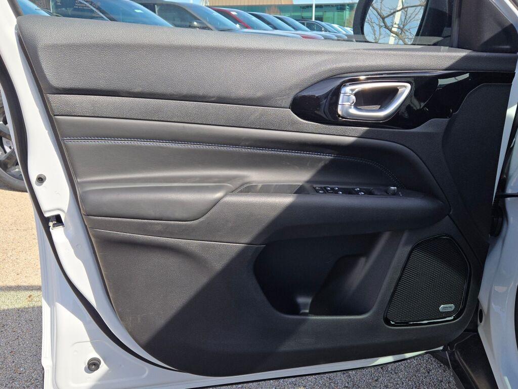 new 2025 Jeep Compass car, priced at $30,710