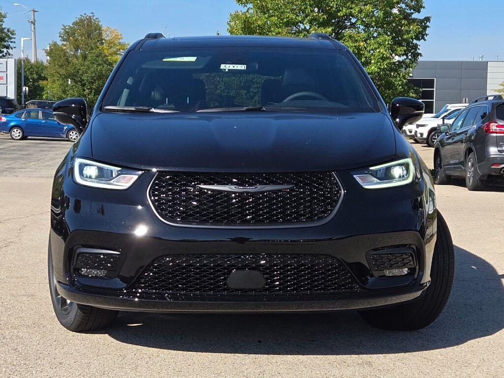 new 2026 Chrysler Pacifica car, priced at $49,505